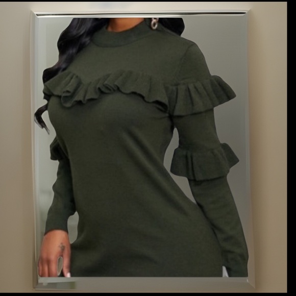 Hunter Green Knitted Lovely Crew Neck Flounce Design Mini Sweater Dress - Picture 4 of 5